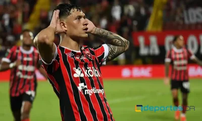 Anthony Hernández marcó el gol que metió a Alajuelense en zona de clasificación, ante Pérez Zeledón. Foto: Keydel Romero.